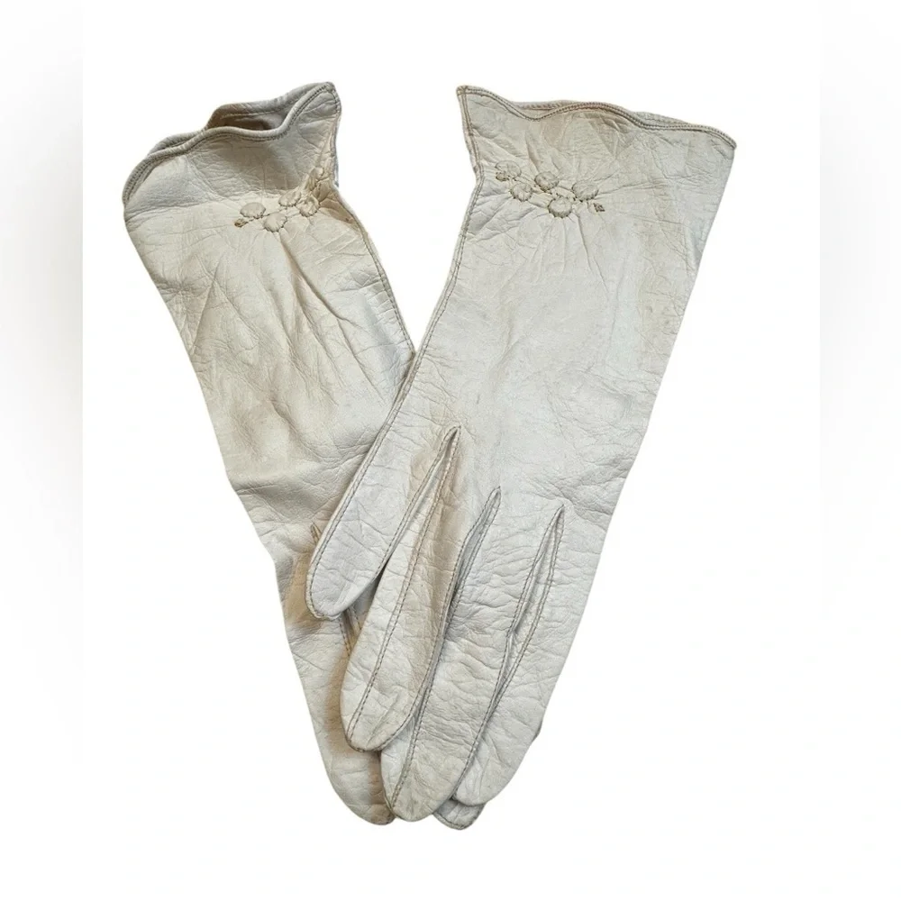 VINTAGE White Leather Kid Gloves Driving Women’s Washable Size 6.5 SM Costume